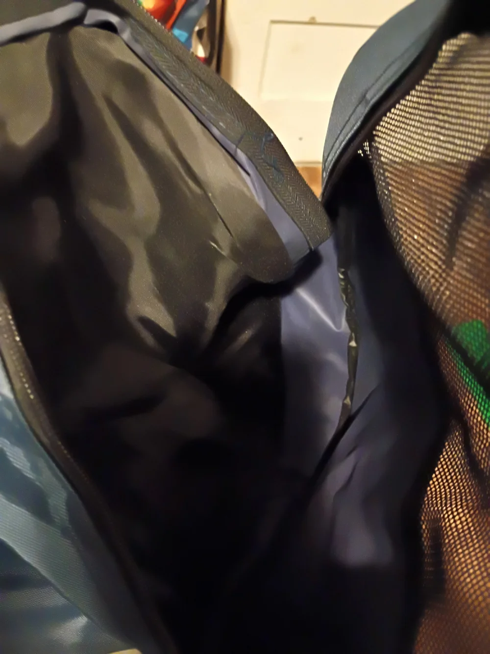 N/A navy duffle